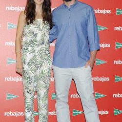 Clara Lago y Dani Rovira en la presentación de las rebajas de verano 2014 de El Corte Inglés