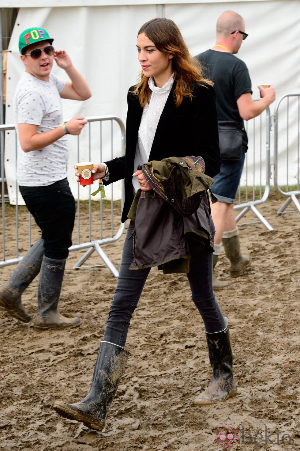 Alexa Chung en el Festival de Glastonbury 2014