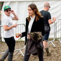 Alexa Chung en el Festival de Glastonbury 2014