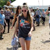 Cressida Bonas en el Festival de Glastonbury 2014