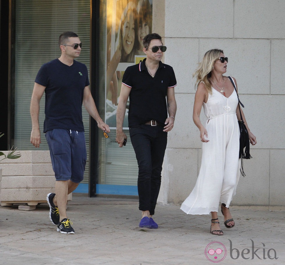 Kate Moss disfrutando por Ibiza 2014