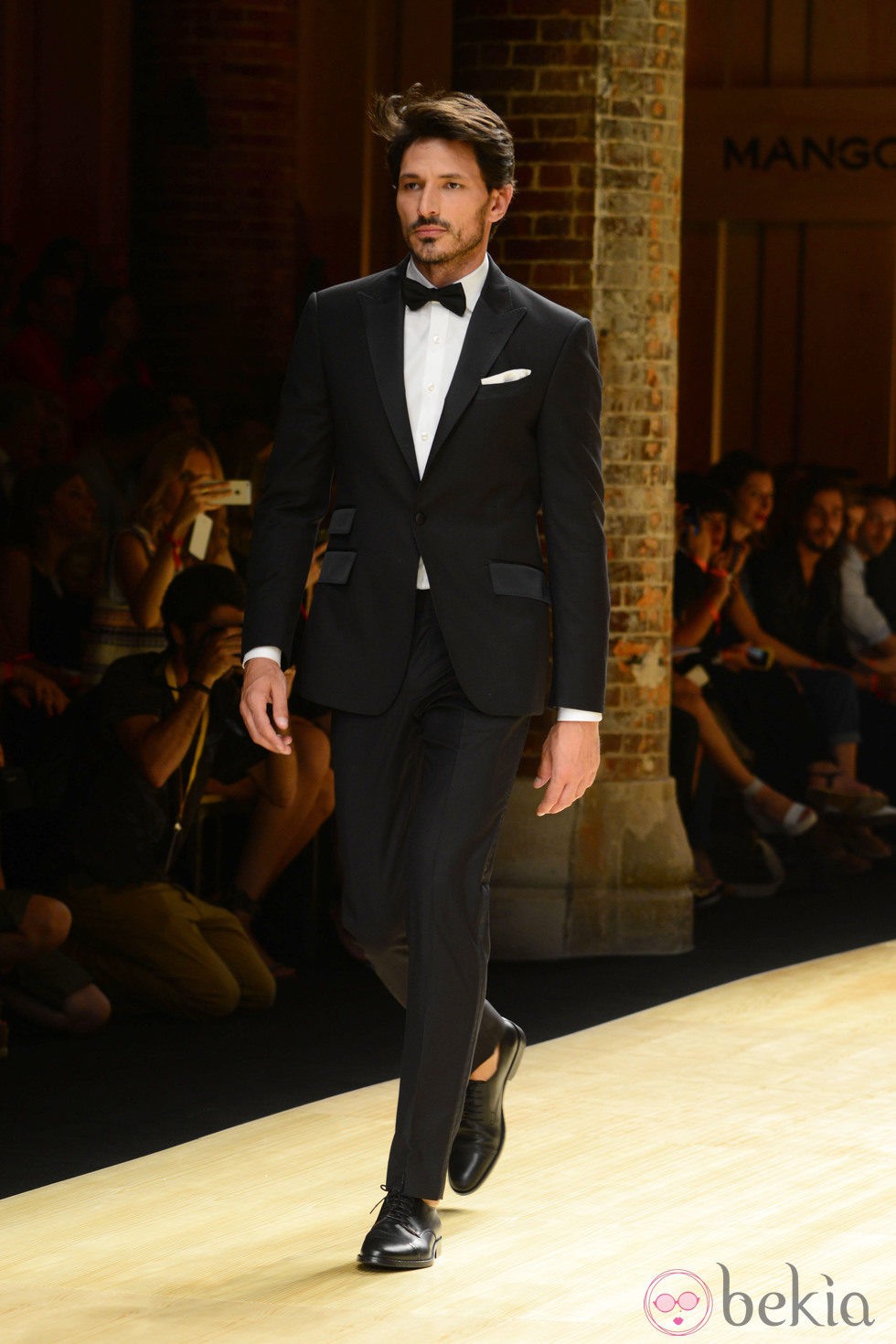 Andrés Velencoso en el desfile Mango 080 Barcelona Fashion otoño/invierno 2014