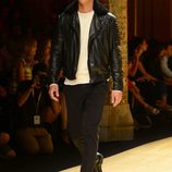 River Viiperi en el desfile de Mango en la 080 Barcelona Fashion otoño/invierno 2014