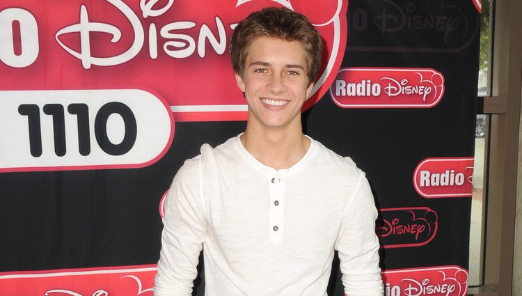 Billy Unger en Radio Disney