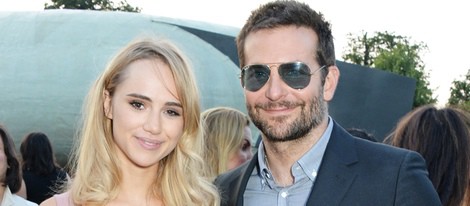 Bradley Cooper y Suki Waterhouse en la Serpentine Gallery Summer Party 2014