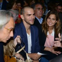 Marc Clotet y Natalia Sánchez, muy sonrientes en el concierto de Kevin Costner en Barcelona