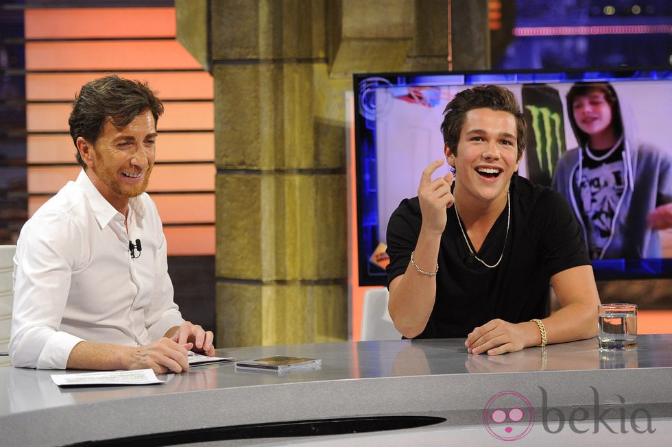 Austin Mahone se divierte con Pablo Motos en 'El hormiguero'