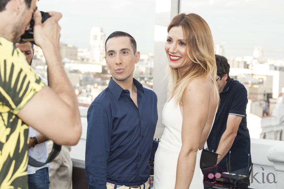 Jesús Reyes y Nagore Robles en la presentación de la primera novela de Nacho Montes