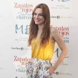 Begoña Maestre en la presentación de la primera novela de Nacho Montes