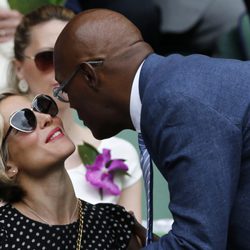 Samuel L. Jackson saluda a Elsa Pataky en la final de Wimbledon 2014