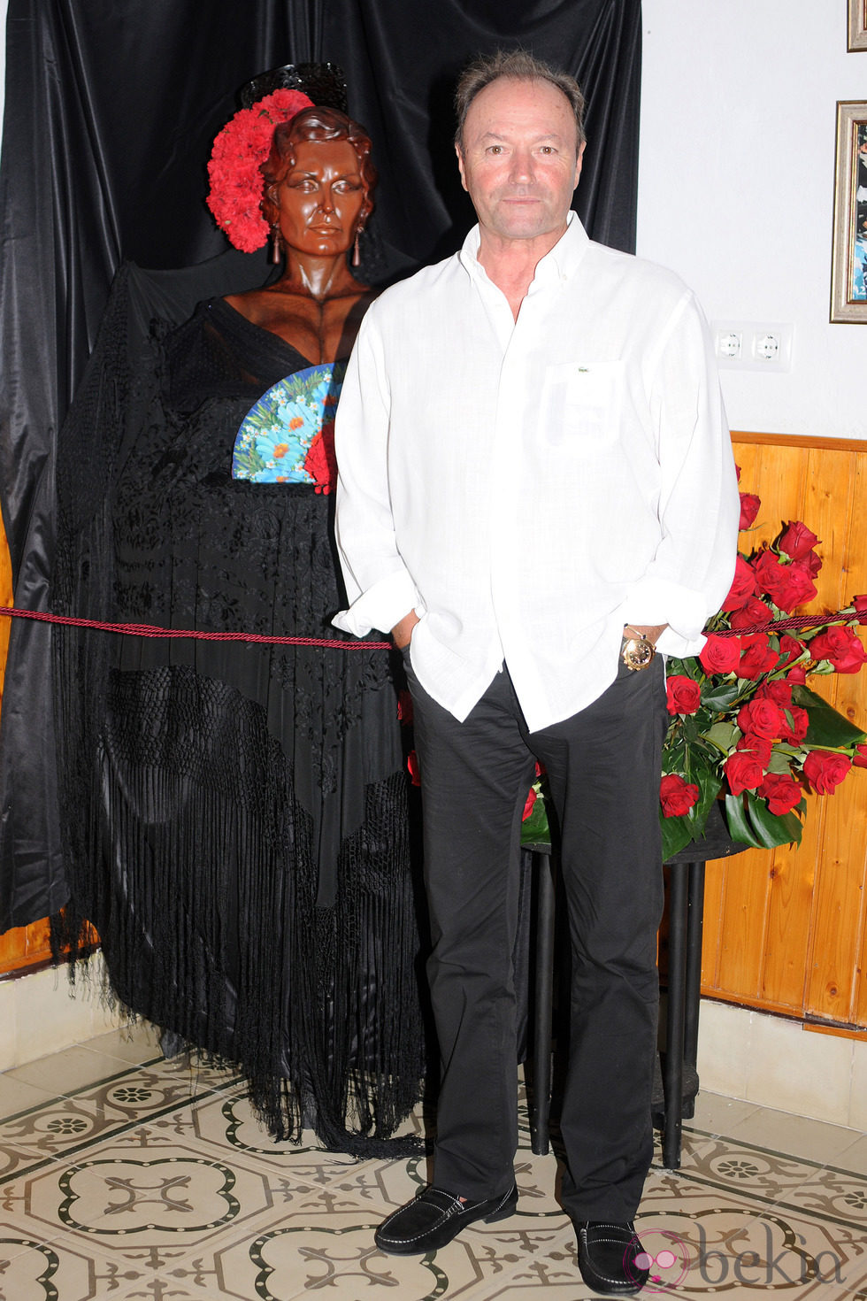 Amador Mohedano en la inauguración de la taberna La Kedá de Chipiona