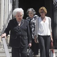 La Infanta Pilar y Simoneta Gómez Acebo en el funeral de Crista de Baviera