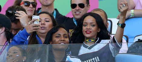 Rihanna en la final del Mundial 2014