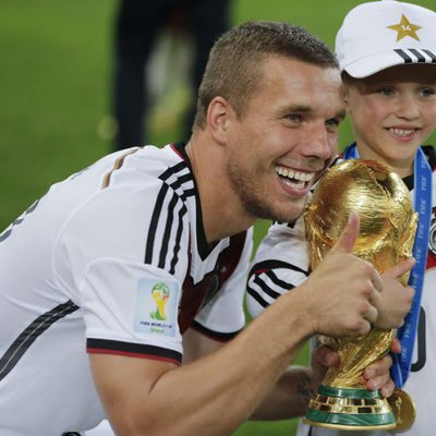 Alemania celebrando con su familia la victoria en el Mundial de Brasil 2014