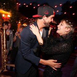 Kaley Cuoco y Ryan Sweeting en la fiesta de cumpleaños de él