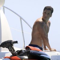 David Bustamante en un yate en Ibiza