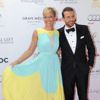 Luján Argüelles y Carlos Sánchez en la Global Gift Gala de Marbella 2014