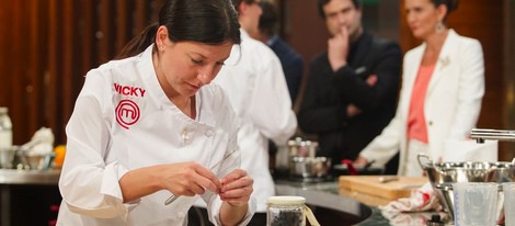 Vicky cocinando durante la final de 'Masterchef 2'