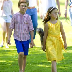 Christian e Isabel de Dinamarca en su posado de verano 2014