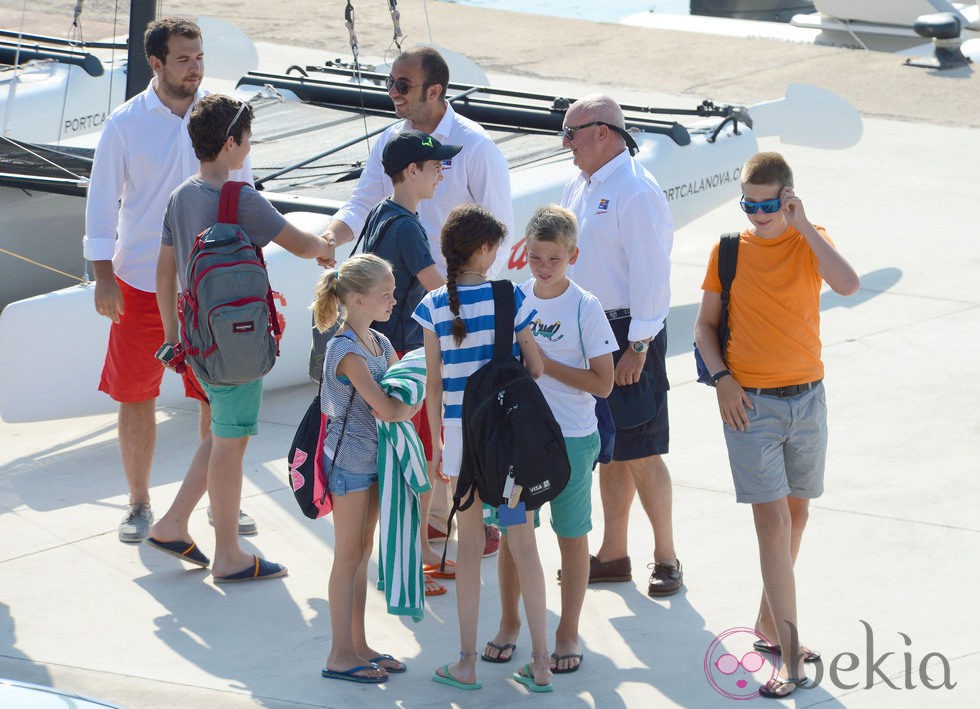 Los sobrinos del Rey Felipe VI comienzan un curso de vela en Mallorca