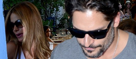 Sofia Vergara y Joe Manganiello pasean de la mano en Miami