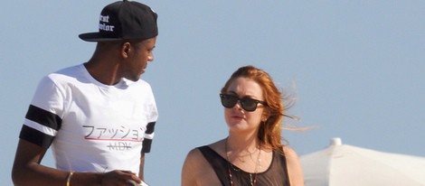 Lindsay Lohan con un amigo en Ibiza