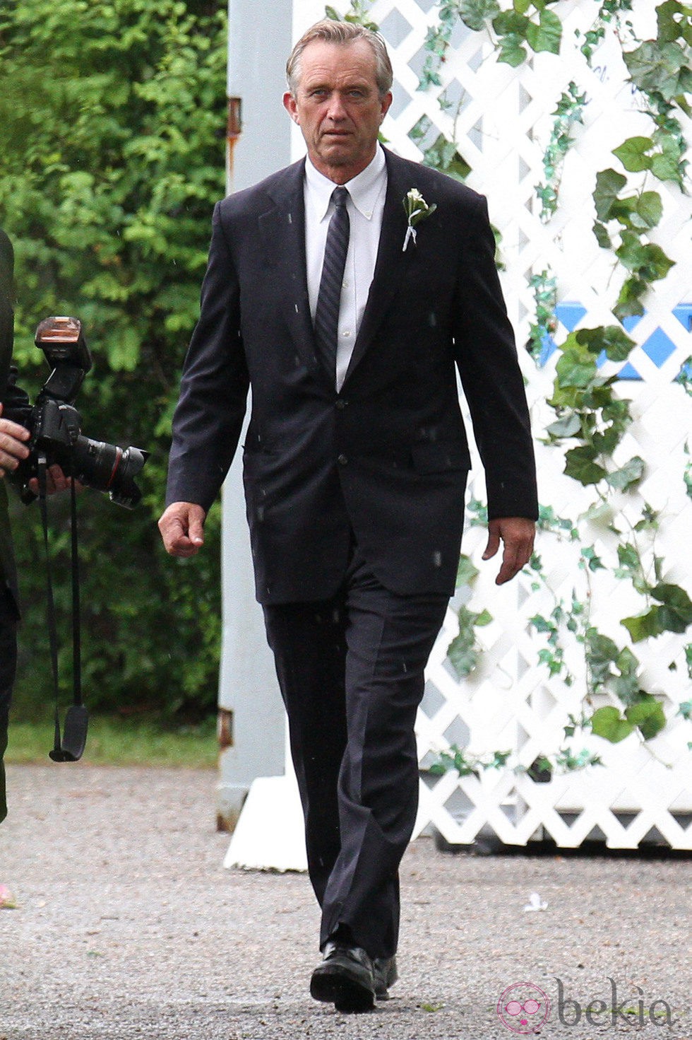 Robert F. Kennedy en el día de su boda en la residencia familiar de los Kennedy