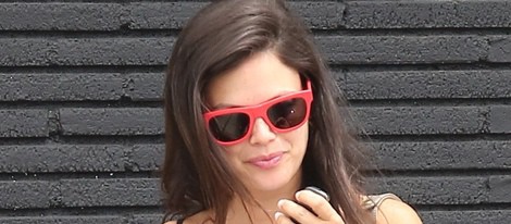 Rachel Bilson pasea embarazo por Los Angeles