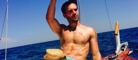 Marc Clotet en bañador a bordo de un barco