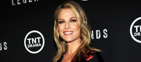 Ali Larter en la premiere de 'Legends'