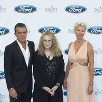 Antonio Banderas, Mia Farrow y Anne Igartiburu en la Starlite Gala 2014