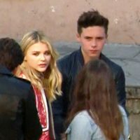 Chloe Moretz y Brooklyn Beckham antes de los Teen Choice Awards