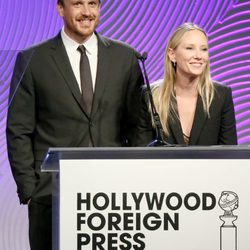 Jason Segel y Anne Heche en el Banquete de Caridad de la HFPA