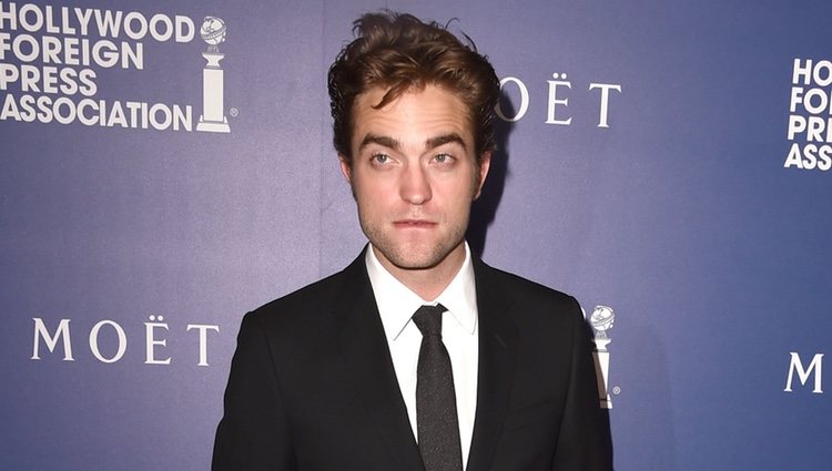 Robert Pattinson en el Banquete de Caridad de la HFPA