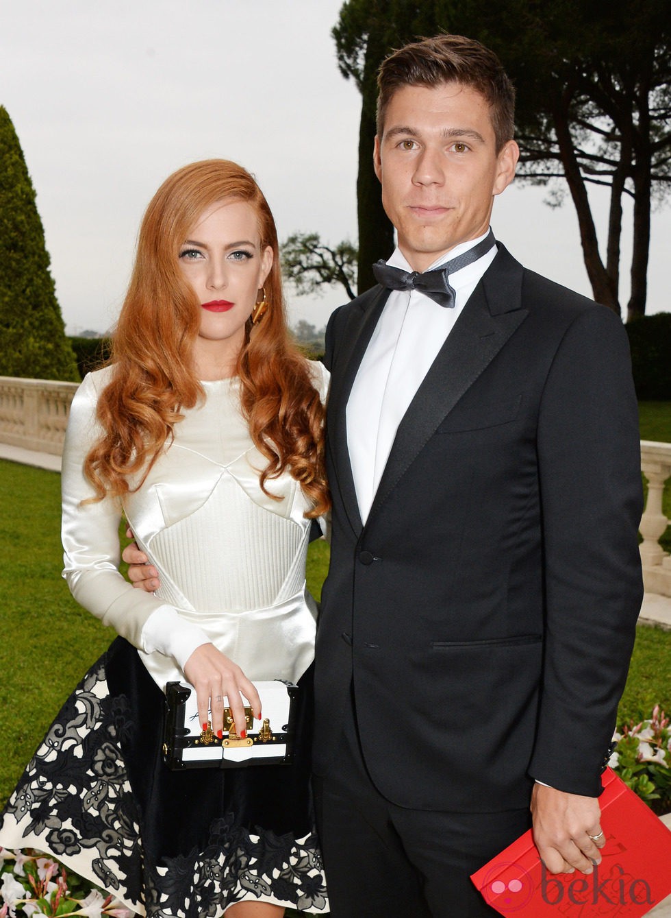 Riley Keough y Ben Smith-Petersen en la Gala amfAR 2014