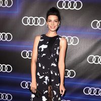 Jessica Pare en una fiesta previa a la entrega de los Premios Emmy 2014