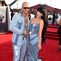 Katy Perry y Riff Raff en la alfombra roja de los MTV Video Music Awards 2014