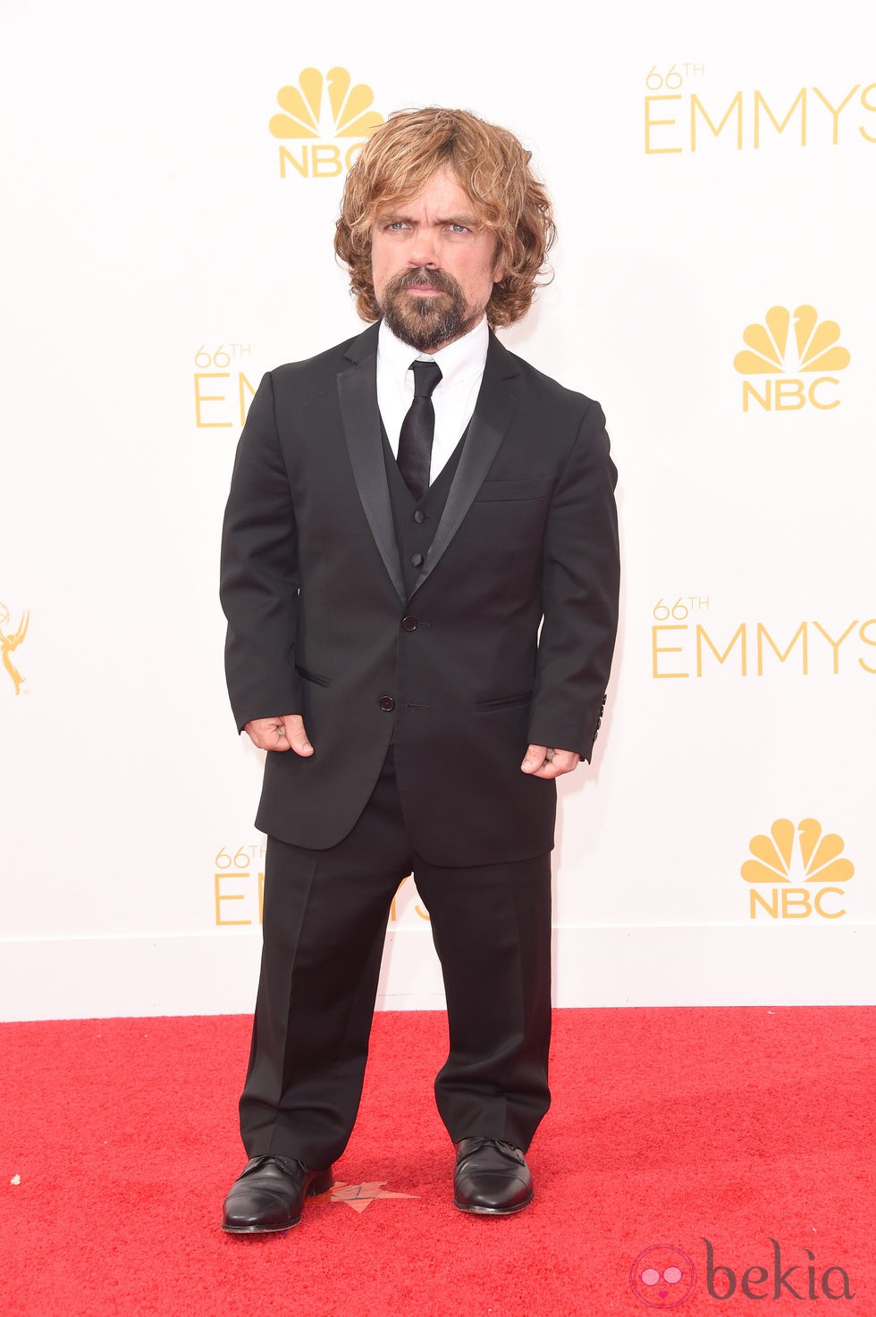 Peter Dinklage en la red carpet de los Emmy 2014