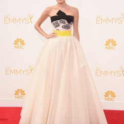 Allison Williams en los Emmy 2014