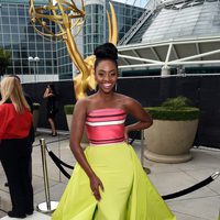 Teyonah Parris en la alfombra roja de los Premios Emmy 2014