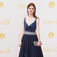 Rose Leslie en la alfombra roja de los Premios Emmy 2014