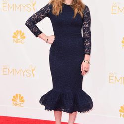 Natasha Lyonne en la alfombra roja de los Premios Emmy 2014