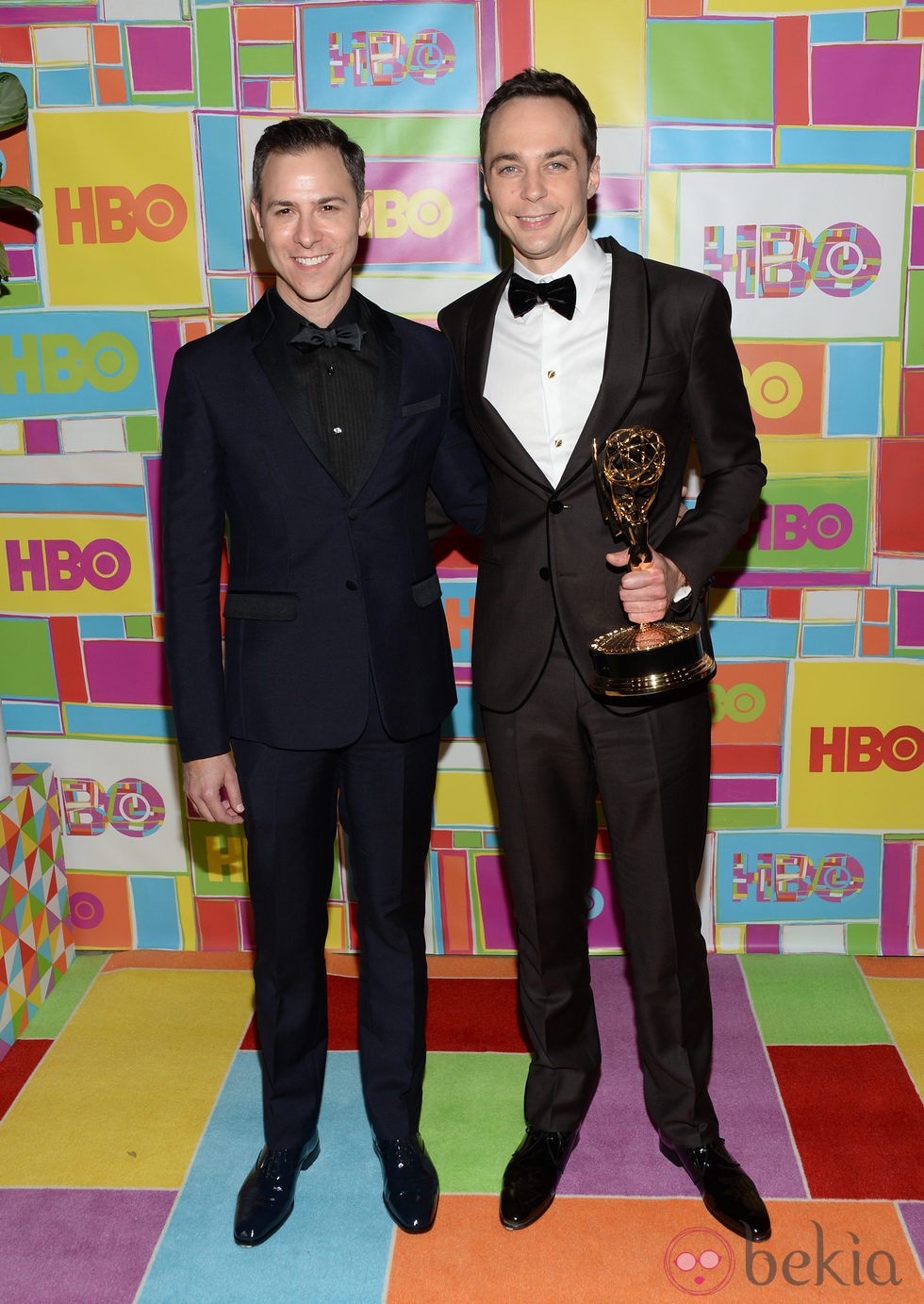 Jim Parsons y Todd Spiewak en la fiesta de HBO tras los Emmy 2014