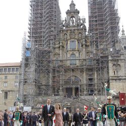 Los reyes Felipe y Letizia durante la ofrenda nacional en Santiago el 25 de julio de 2014