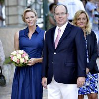 Alberto y Charlene de Mónaco en el picnic anual de Monte-Carlo