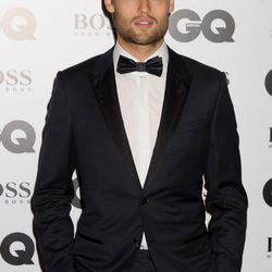 Douglas Booth en los Premios GQ Hombres del Año 2014