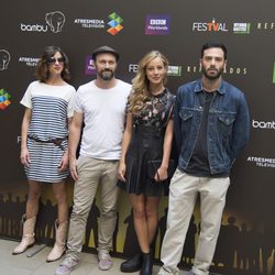 Natalia Tena, Will Keen, David Leon y Charlotte Vega en la presentación de 'Refugiados' en el FesTVal de Vitoria 2014