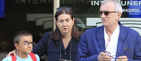 Luisa Martín y Antonio Valero en el funeral de Daniel Dicenta