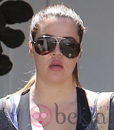 Khloé Kardashian luce unos labios más carnosos