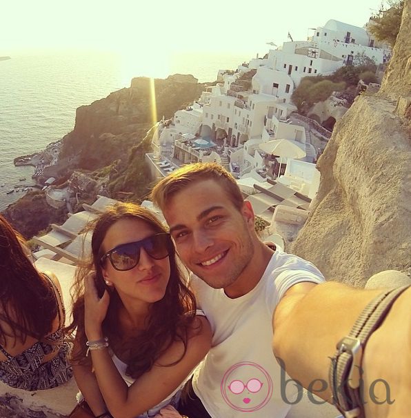 Carlota Fàbregas y Sergi Brunet en Santorini